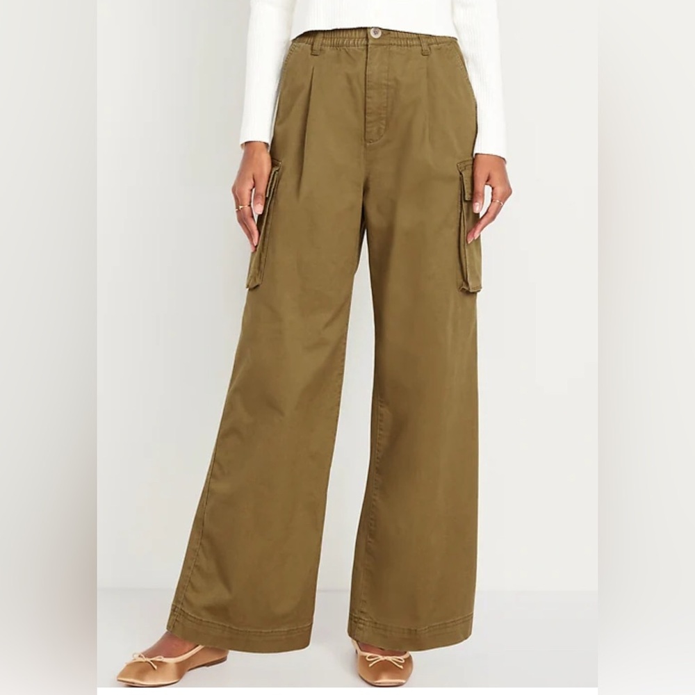 Old Navy Women's Wide-Leg Cargo Pants - Olive